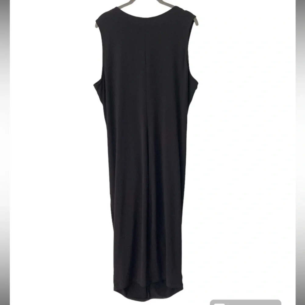 NWT Fashion To Figure Deep V Ruffle Front Black Dress Sz:1X - Picture 2 of 6